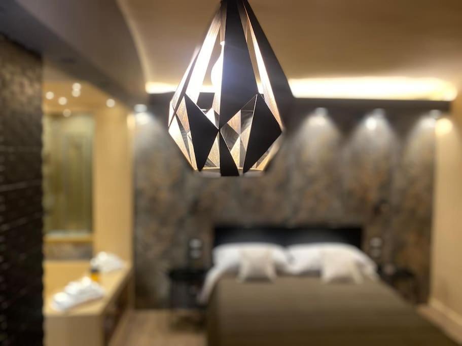 Montesantogroup Suite House Nel Centro Di Napoli Esterno foto